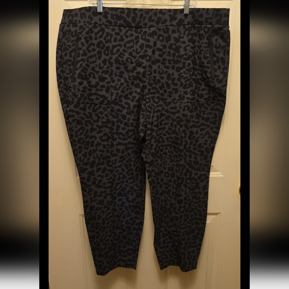 Lane Bryant "On the Go" pants Size 24 - Picture 4 of 8